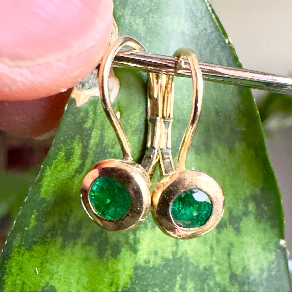 14k Emerald Earrings